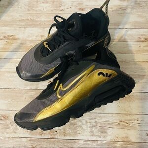 Nike Air Max 2090 black gold sneakers Size Men’s 8